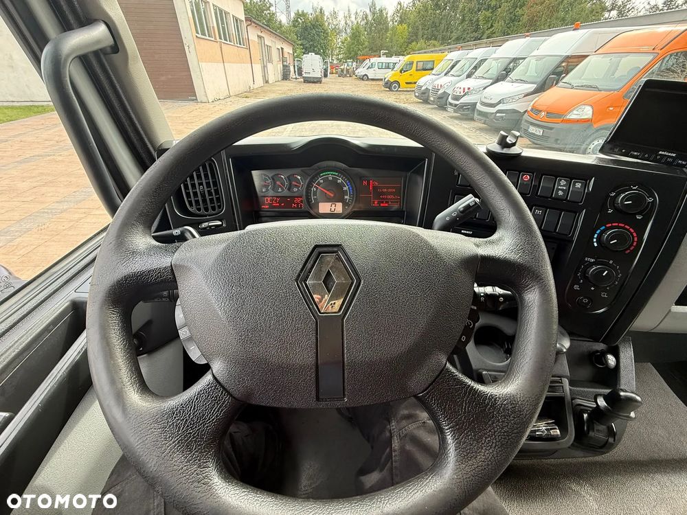 Renault D12 - 8