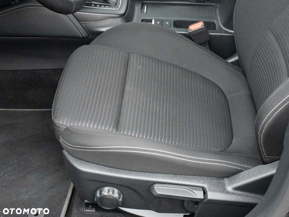 Ford Focus - 12