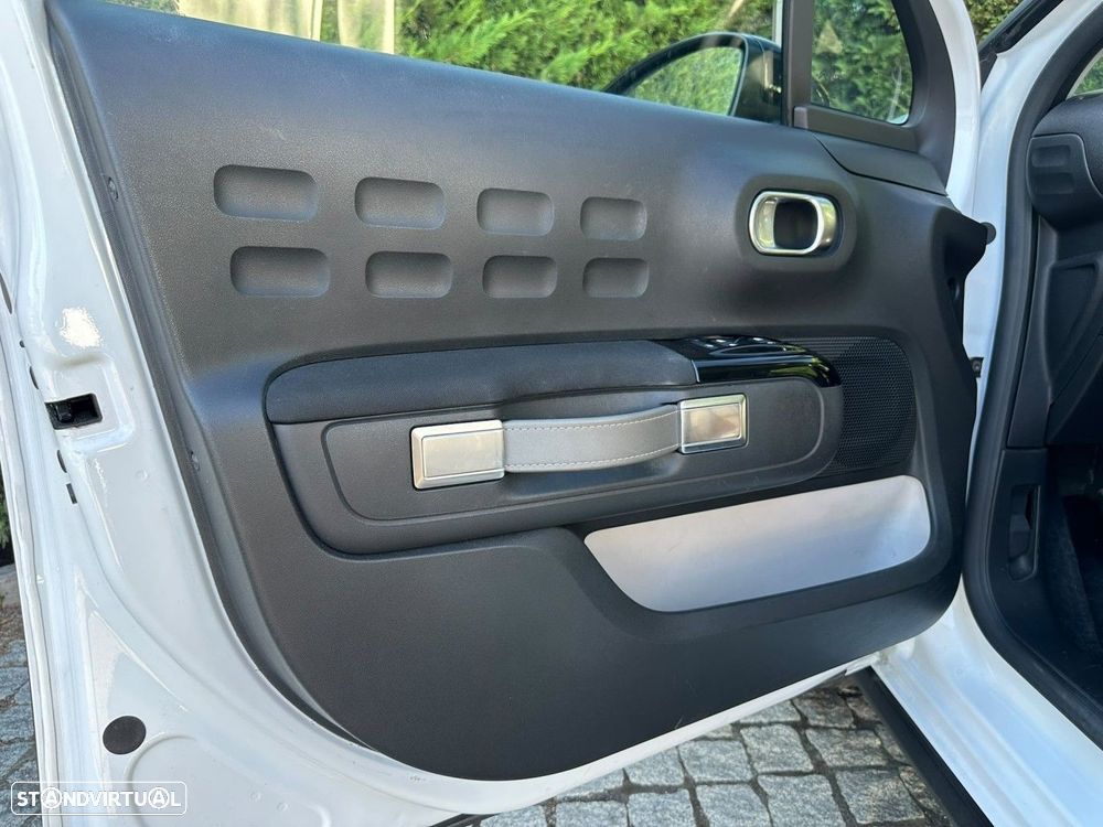 Citroën C3 Pure Tech S&S C-Series - 17