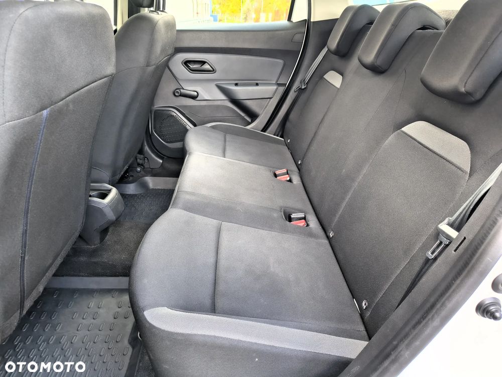 Dacia Duster SCe 115 2WD Essential - 19