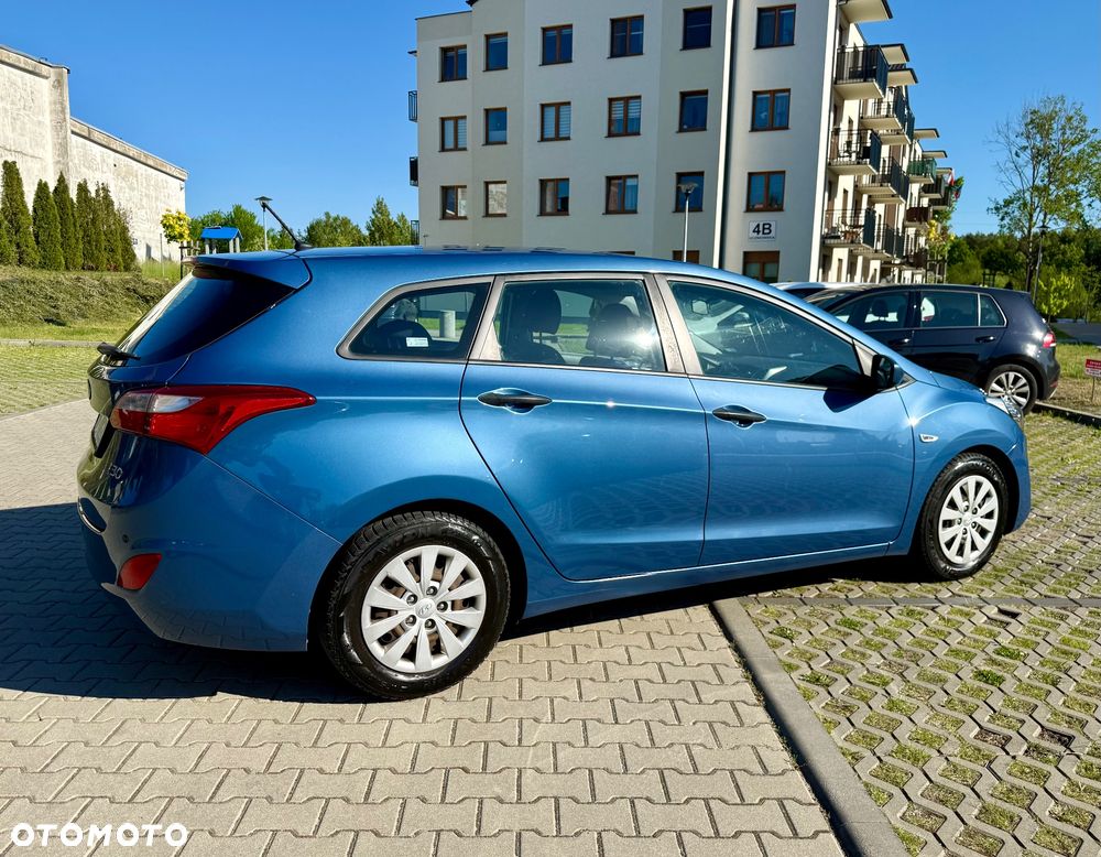 Hyundai i30 1.6 CRDi Style - 22