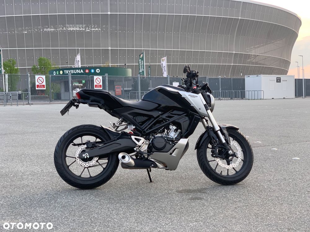 Honda CB - 8