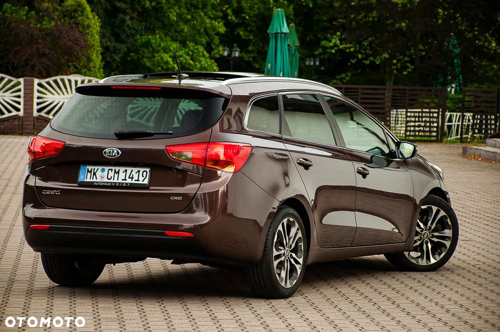 Kia Ceed 1.6 CRDi 136 DCT ISG Platinum Edition - 15