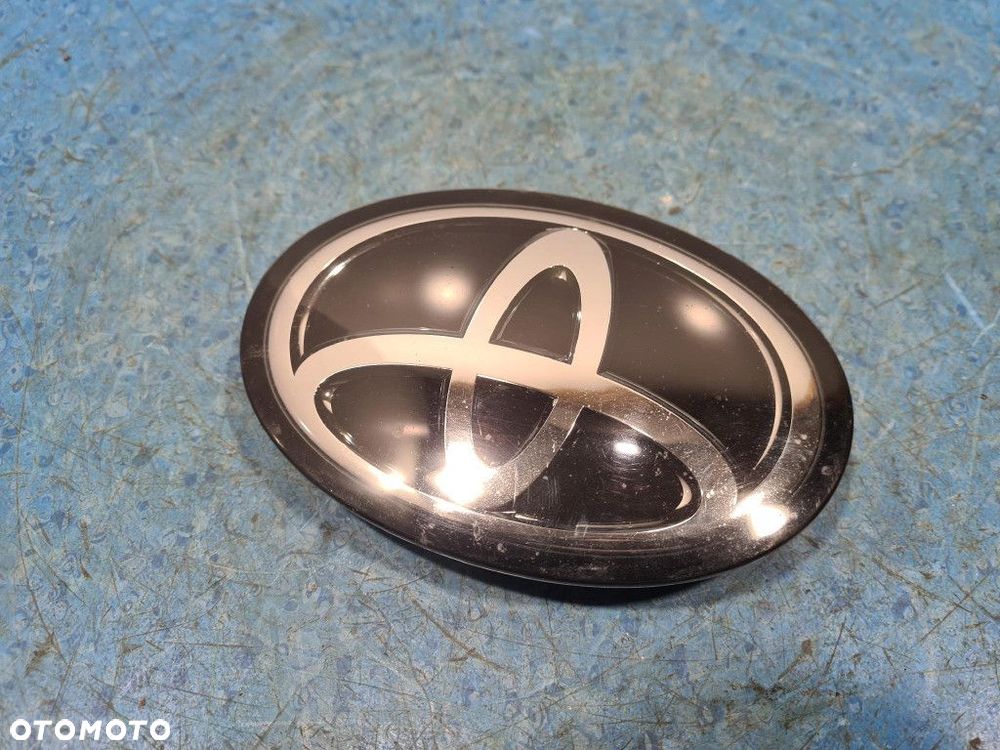 TOYOTA COROLLA E21 EMBLEMAT 90975-02124 - 3