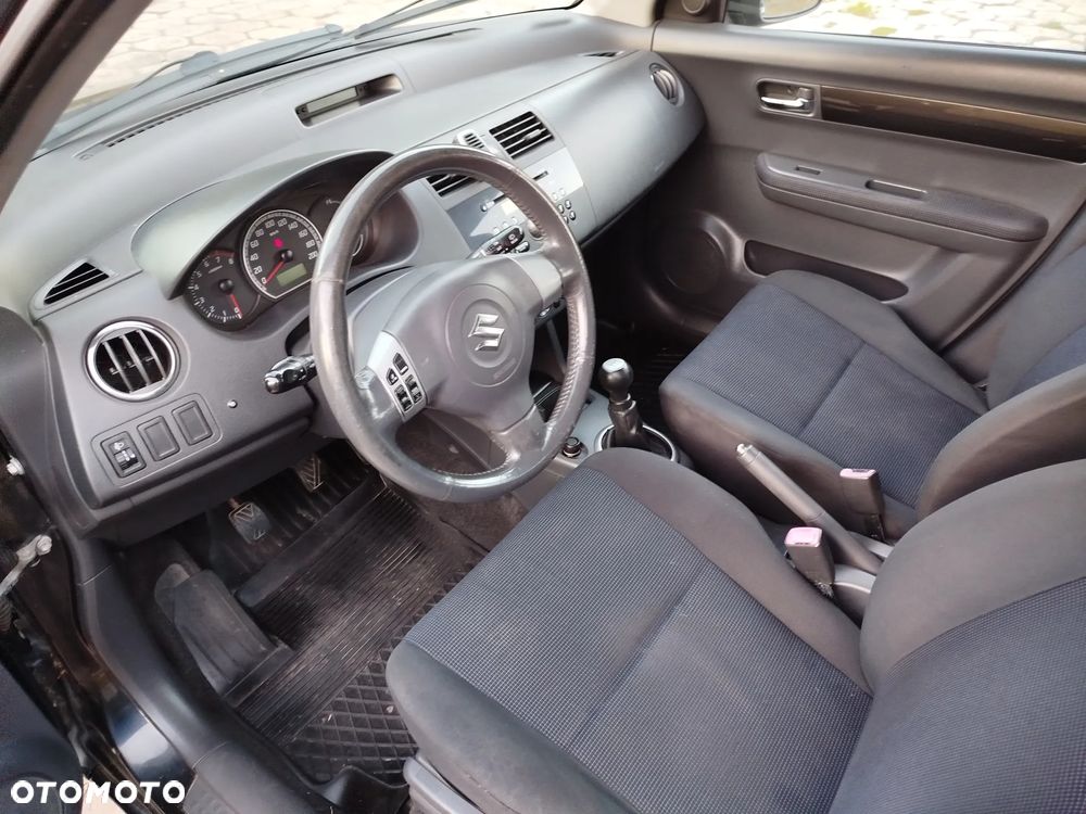 Suzuki Swift 1.3 GLX / Comfort - 8