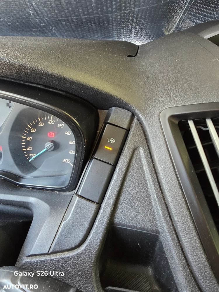 Ford Transit - 23