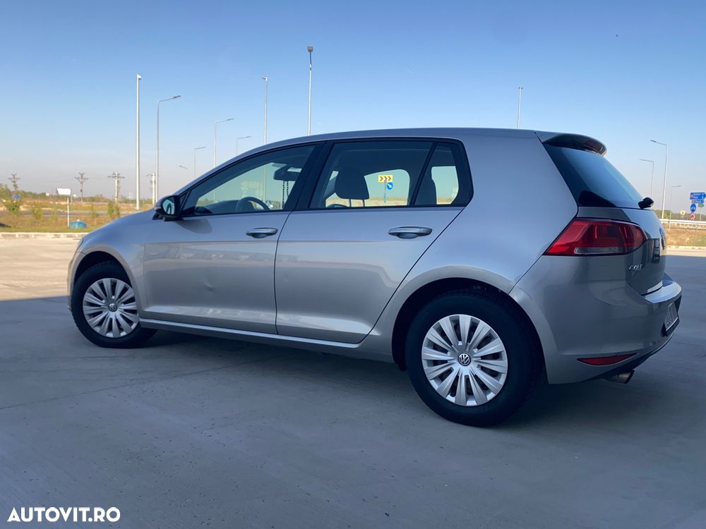 Volkswagen Golf 1.2 TSI BMT Comfortline - 5