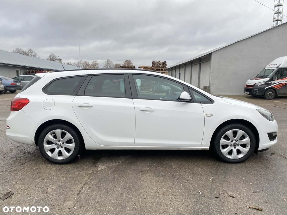 Opel Astra 1.6 CDTI DPF ecoFLEX Start/Stop Style - 4