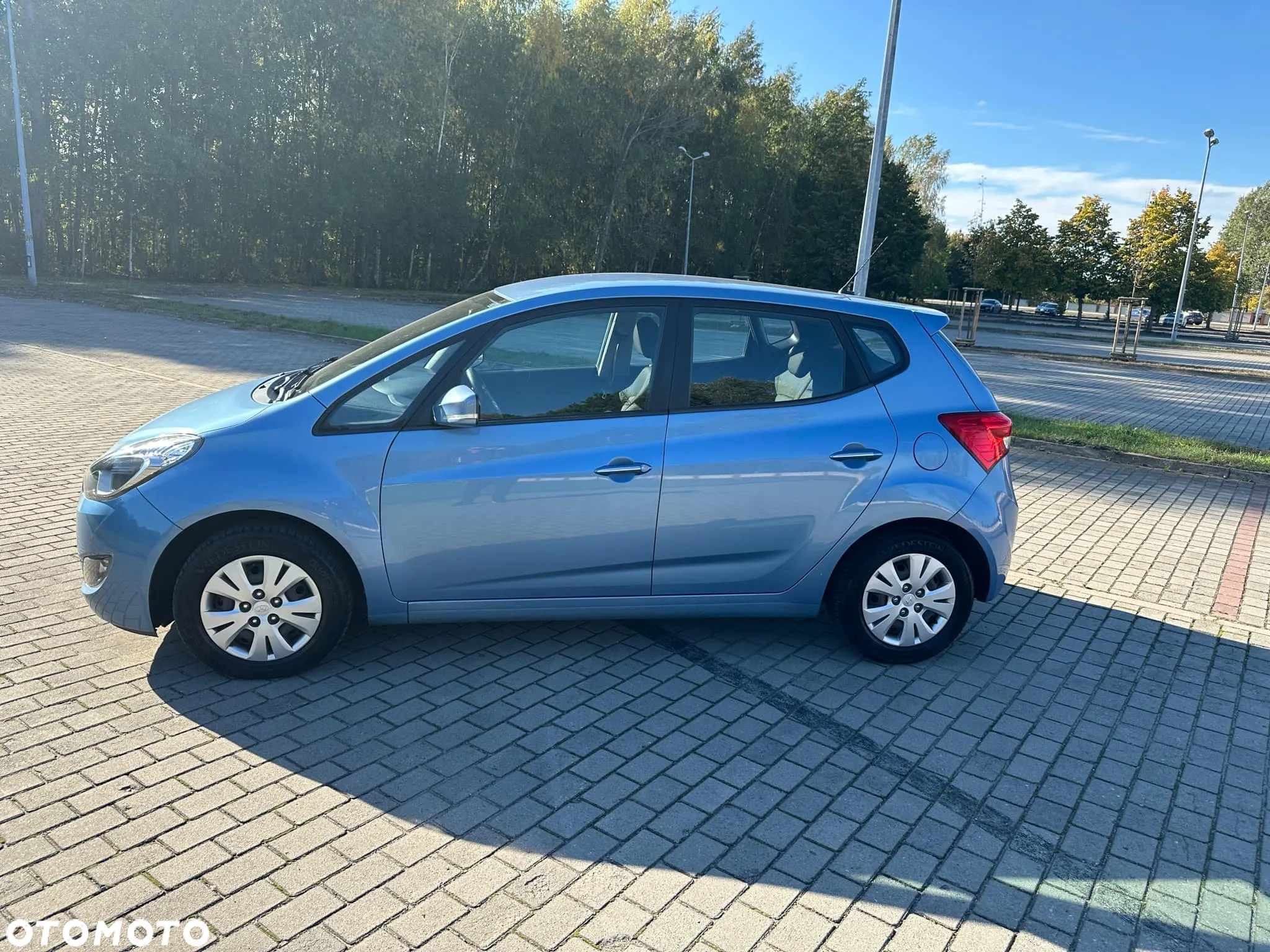 Hyundai ix20 1.4 Comfort blue - 8