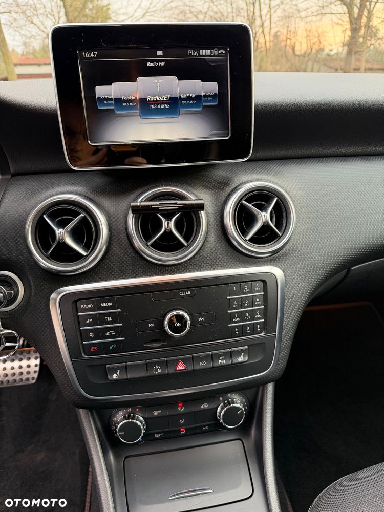 Mercedes-Benz Klasa A 200 CDI (BlueEFFICIENCY) 7G-DCT Urban - 12