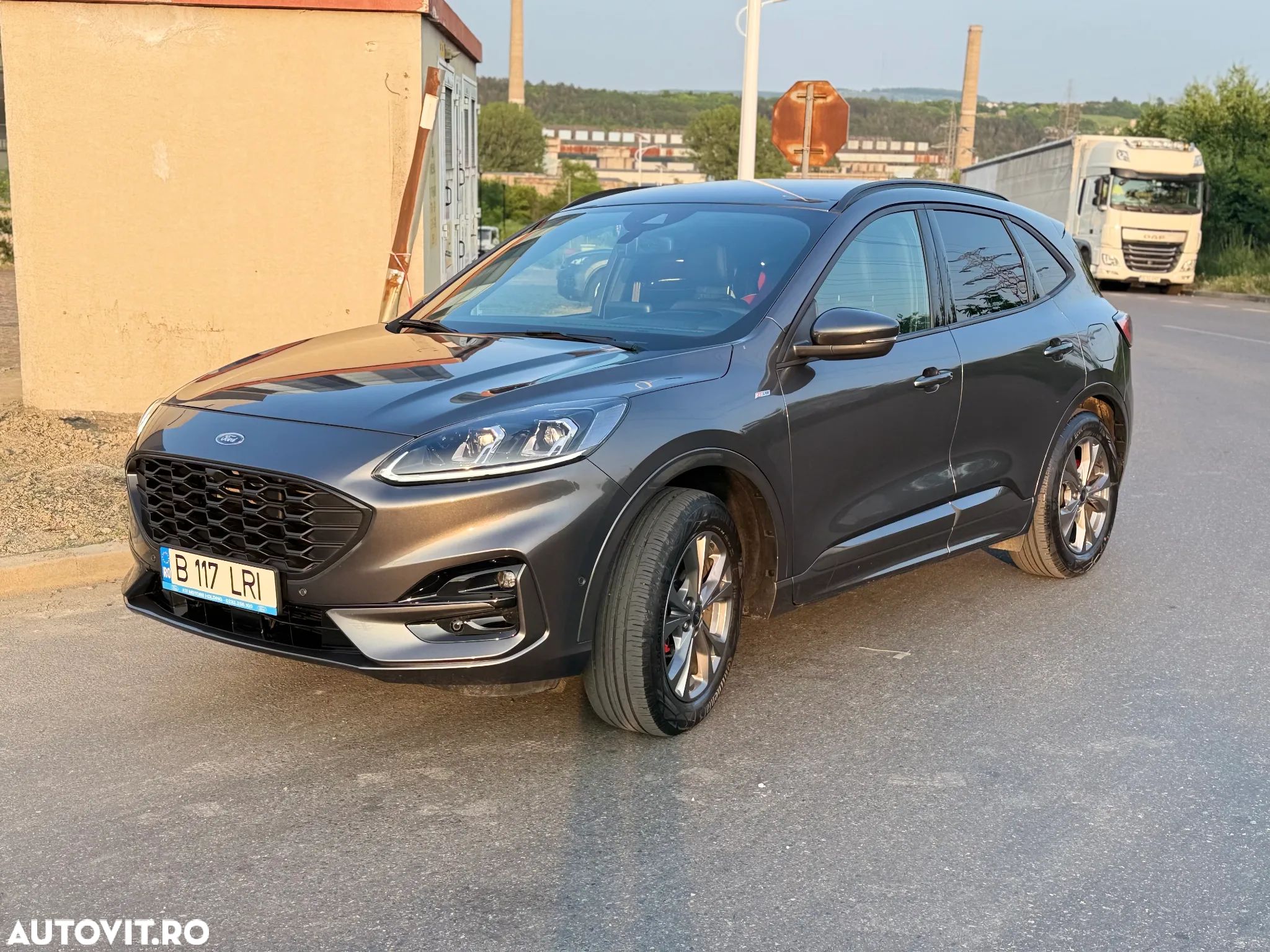 Ford Kuga 2.0 EcoBlue A8 AWD ST Line X - 1