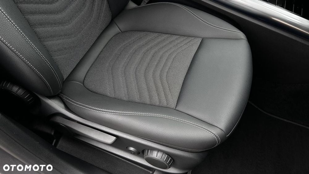 Mercedes-Benz Klasa B - 28