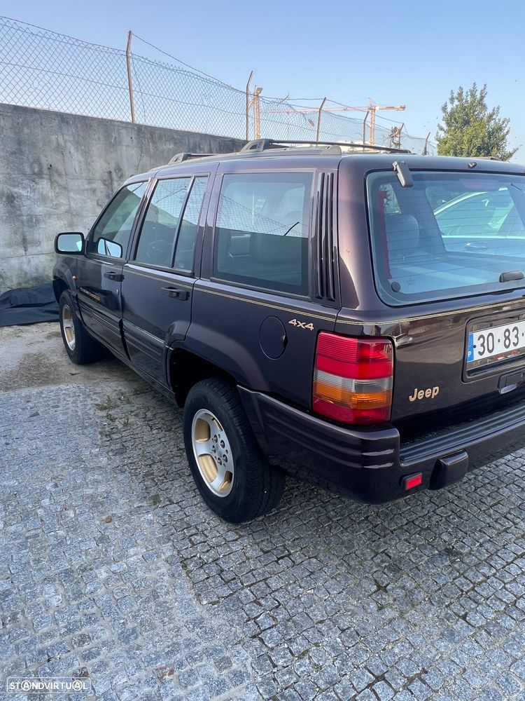 Jeep Grand Cherokee - 2