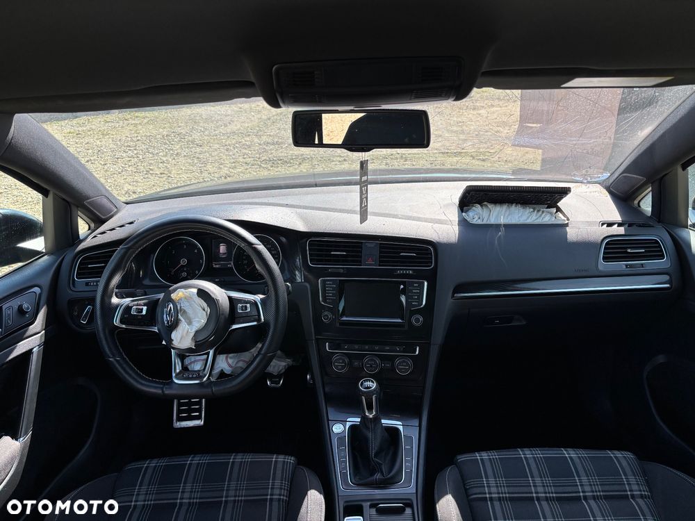 Volkswagen Golf GTD BlueMotion Technology - 14