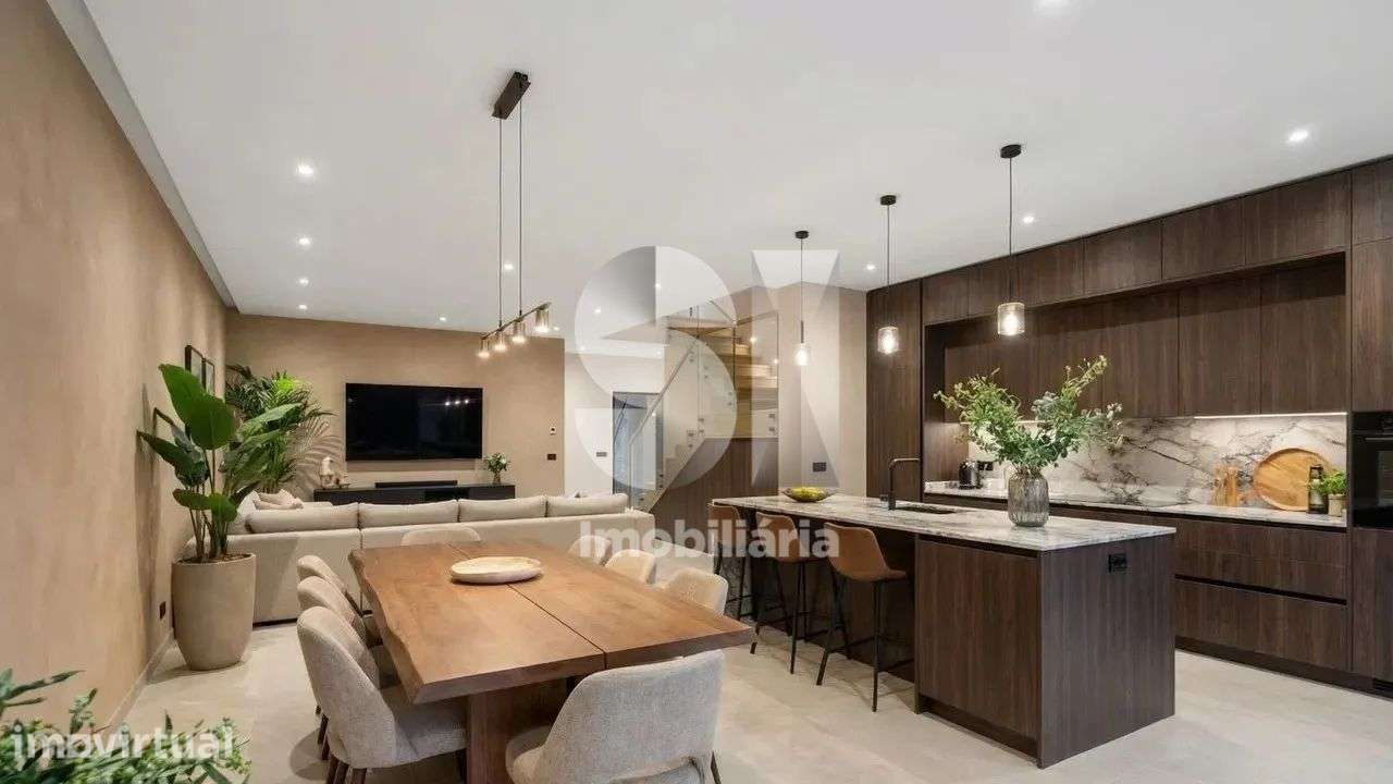 Moradia T4 - Grande imagem: 2/5