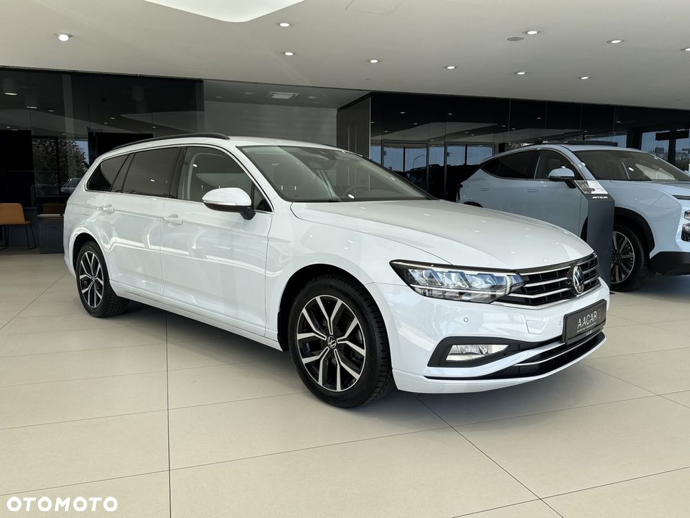 Volkswagen Passat - 6