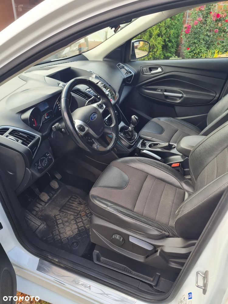 Ford Kuga 2.0 TDCi 4WD Titanium Plus - 8