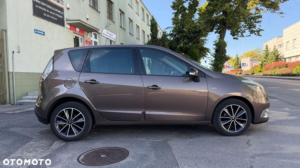 Renault Scenic dCi 130 FAP Start & Stop Bose Edition - 36