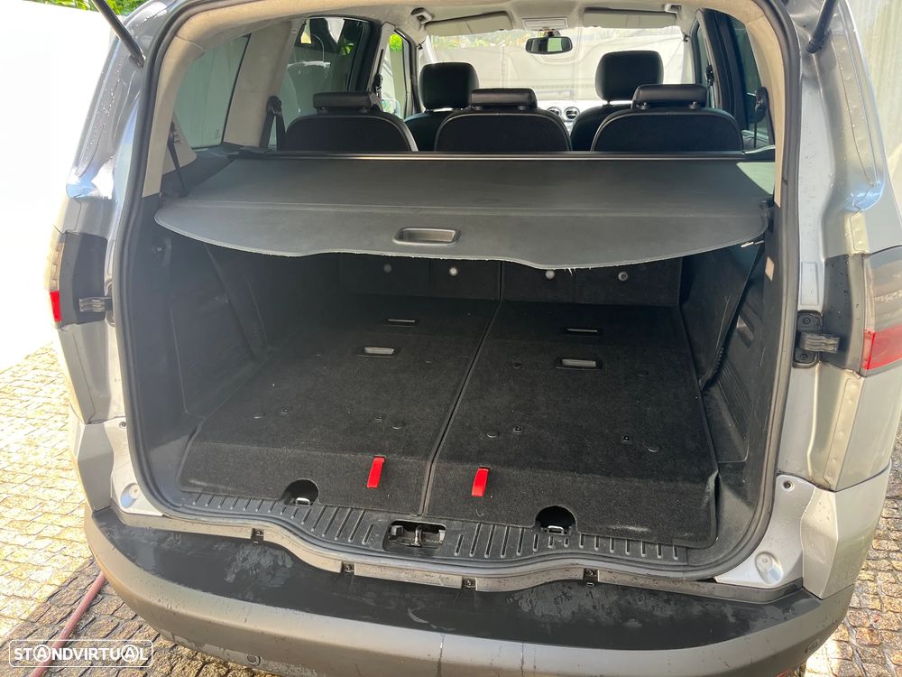 Ford S-Max 2.0 TDCi Titanium 7L - 7