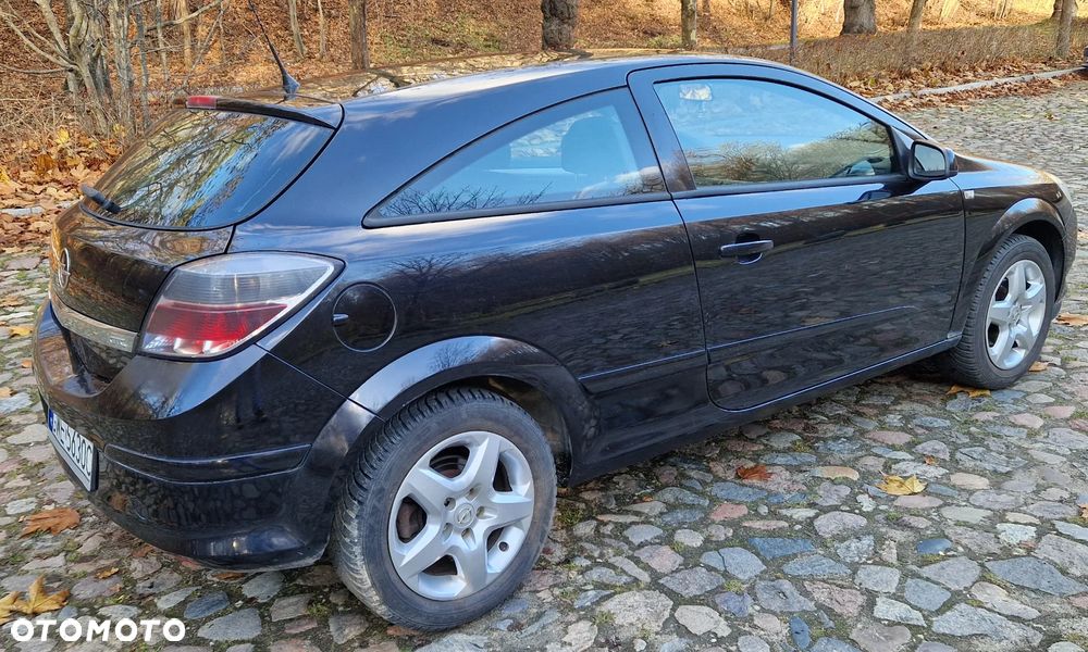 Opel Astra 1.4 Cosmo - 4