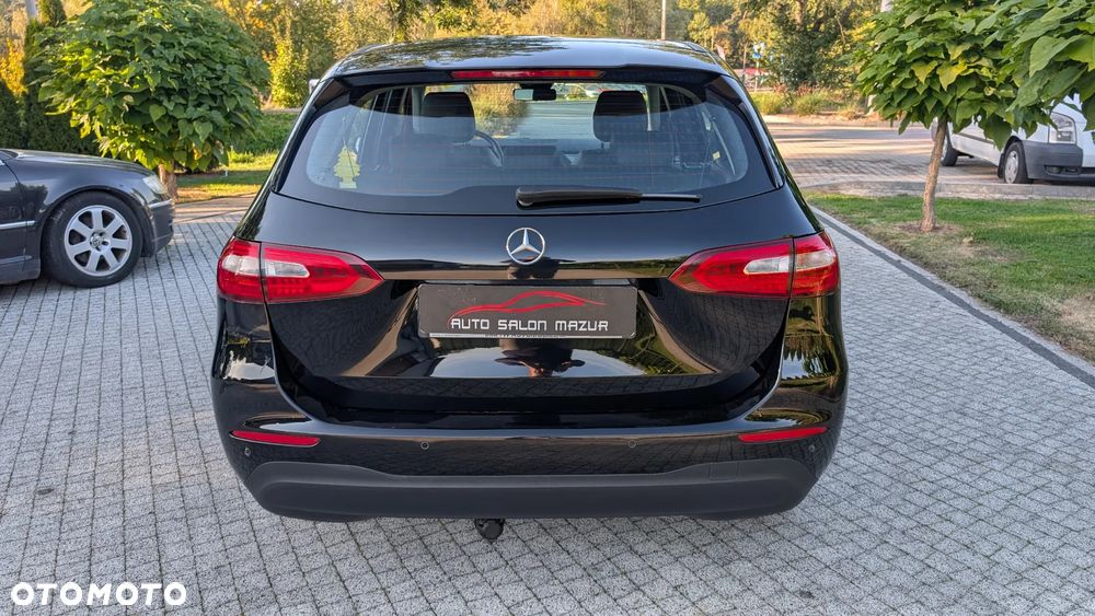 Mercedes-Benz Klasa B - 32