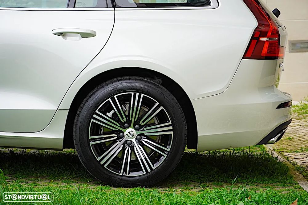 Volvo V60 2.0 T6 AWD TE Inscription Expression - 4