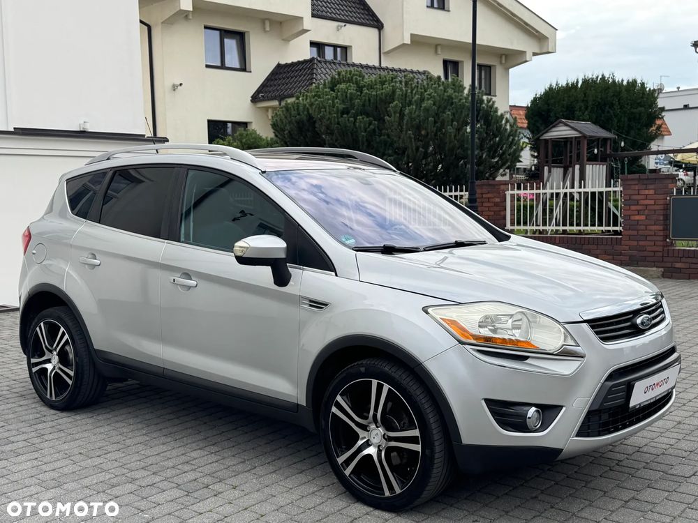 Ford Kuga 2.0 TDCi 4x4 Titanium - 29