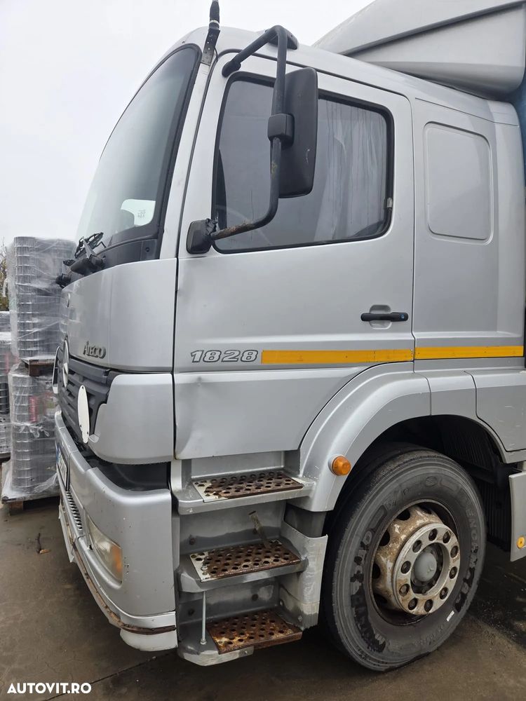 Mercedes-Benz 18/28 - 5