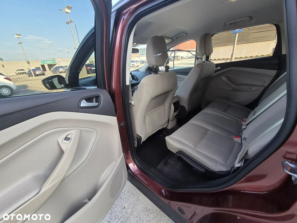 Ford Kuga - 20