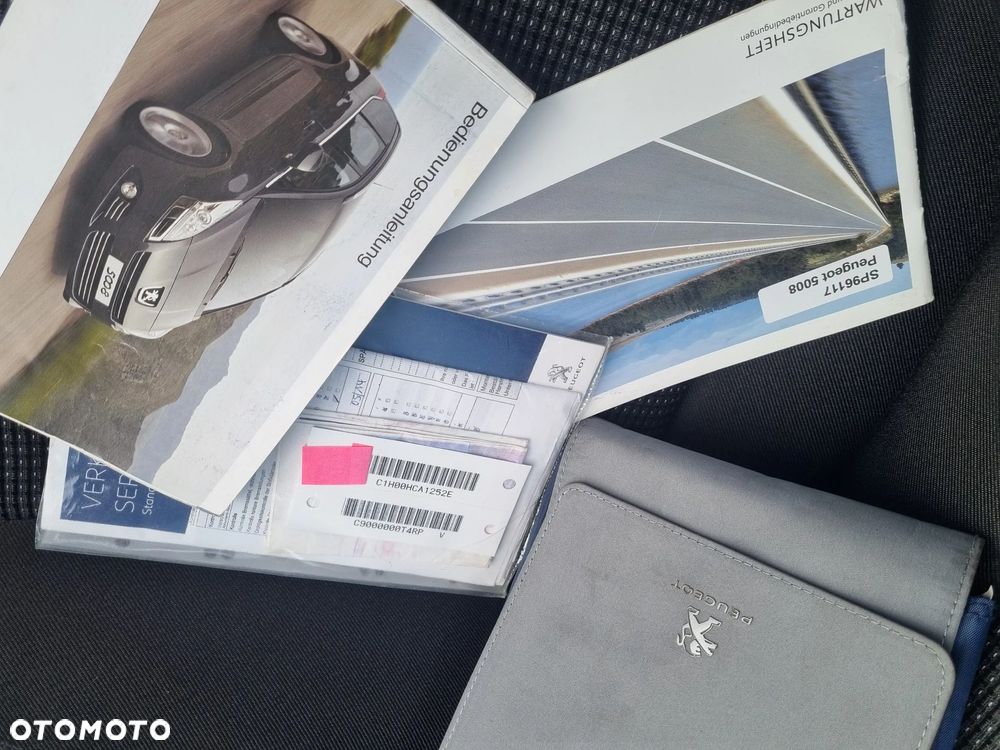 Peugeot 5008 1.6 HDi Premium - 17