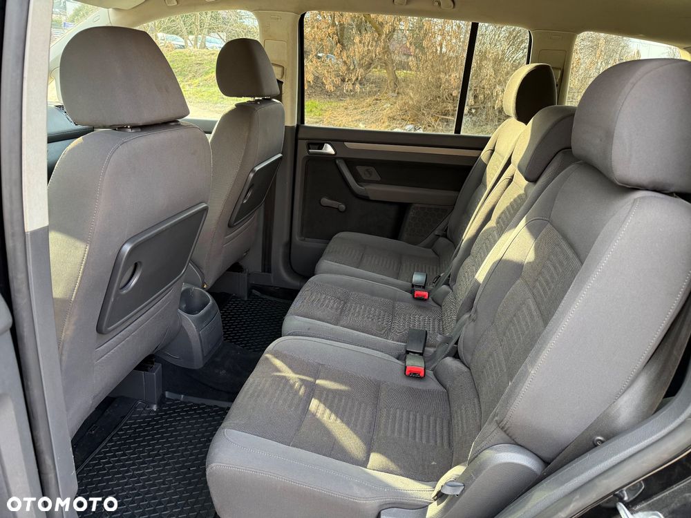 Volkswagen Touran 1.6 Trendline - 12