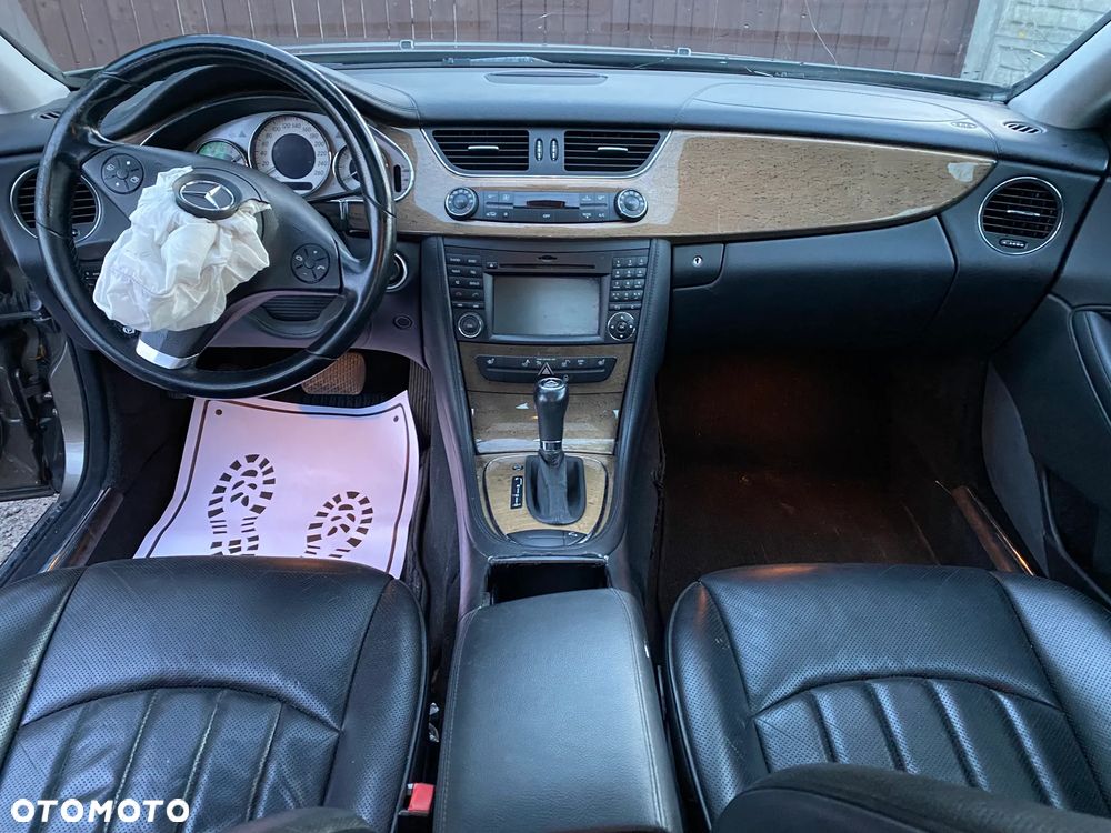 Mercedes-Benz CLS - 11