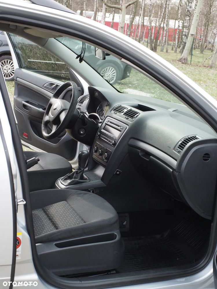 Skoda Octavia 1.9 TDI Ambiente - 6
