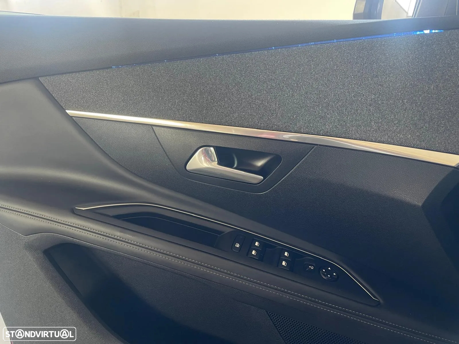 Peugeot 3008 1.6 BlueHDi Allure EAT6 - 27