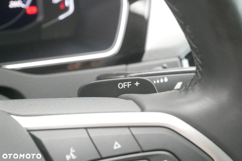 Volkswagen Passat 2.0 TSI Business DSG - 27
