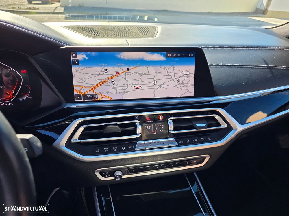 BMW X7 30 d xDrive Pack M - 18