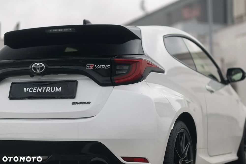 Toyota GR Yaris 1.6 Dynamic - 13