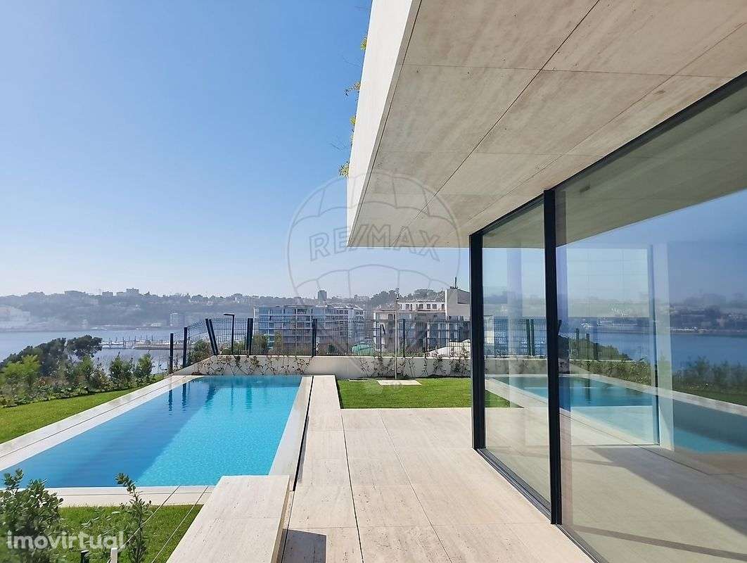 Moradia T4 para venda - Grande imagem: 4/49