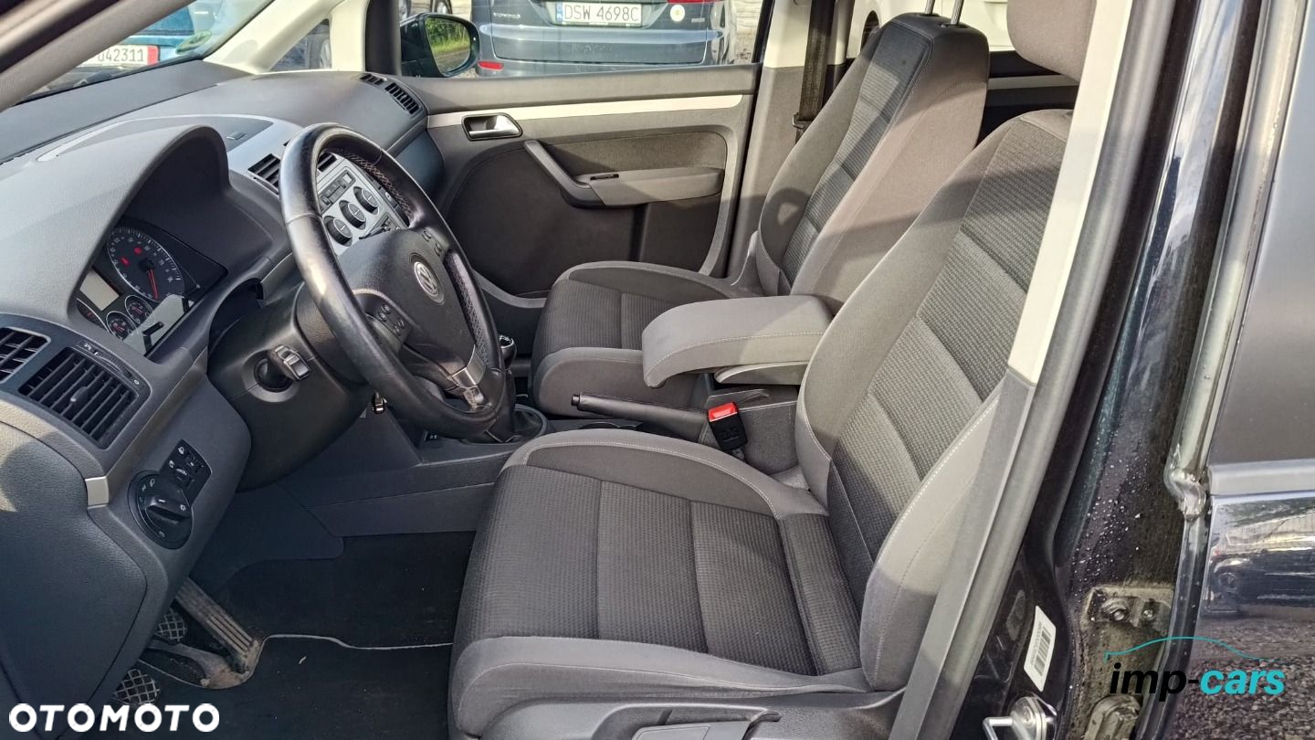 Volkswagen Touran 1.9 TDI Freestyle - 7