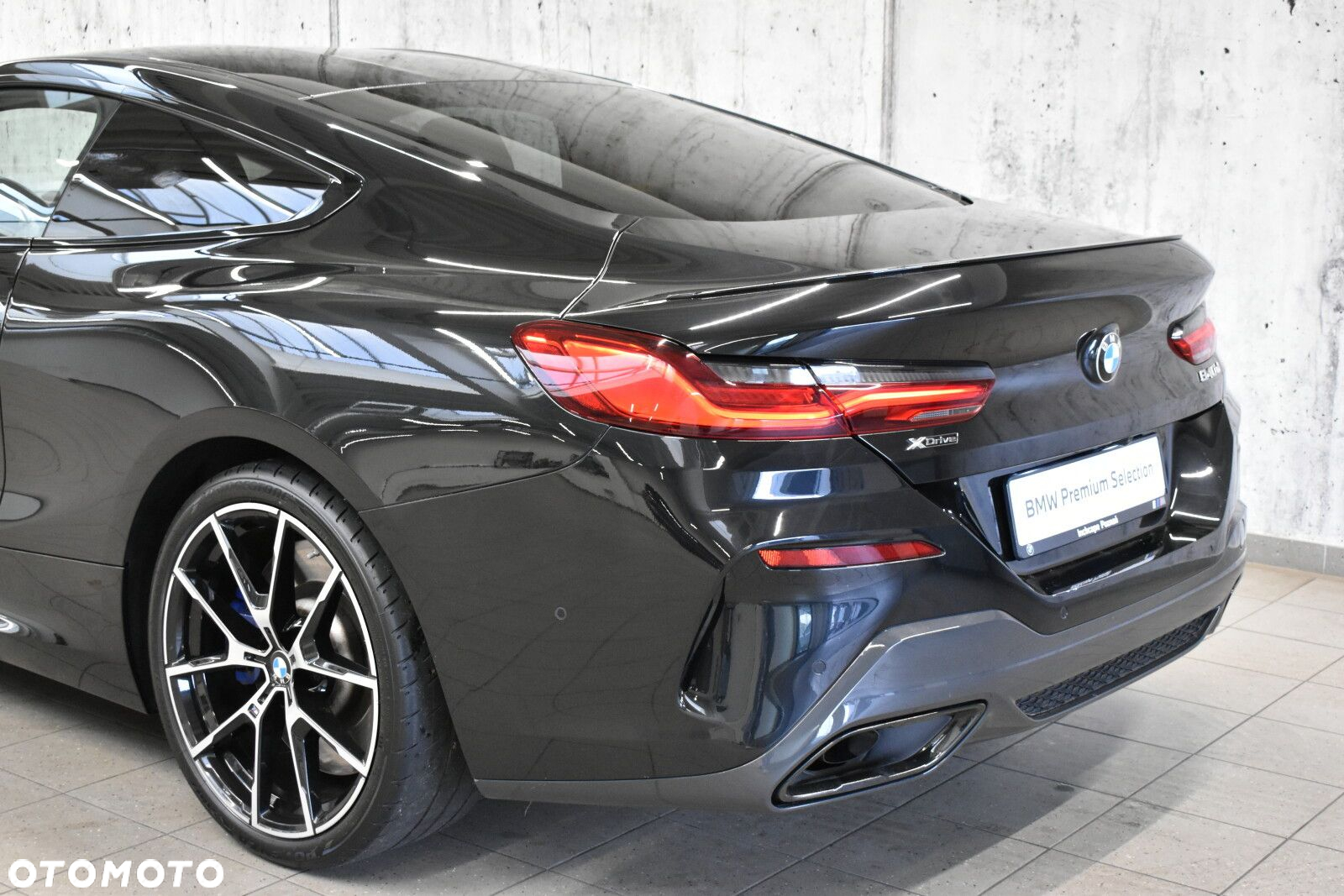 BMW Seria 8 - 25