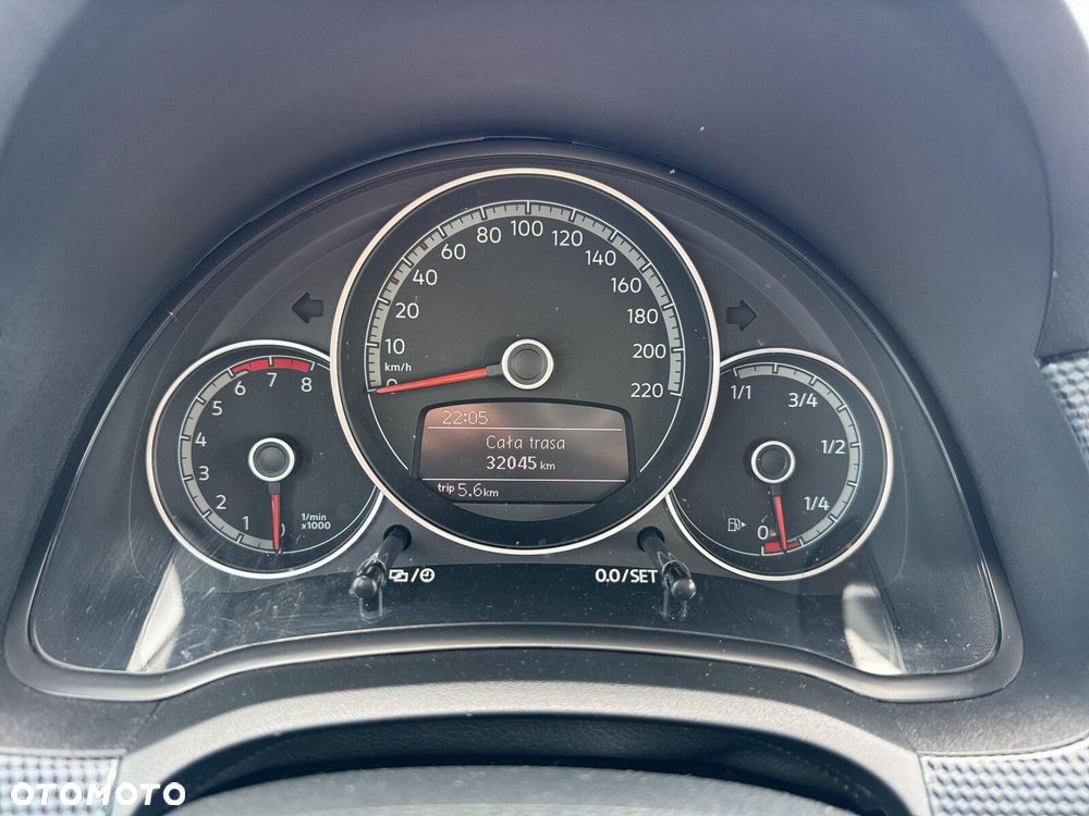 Volkswagen up! - 16