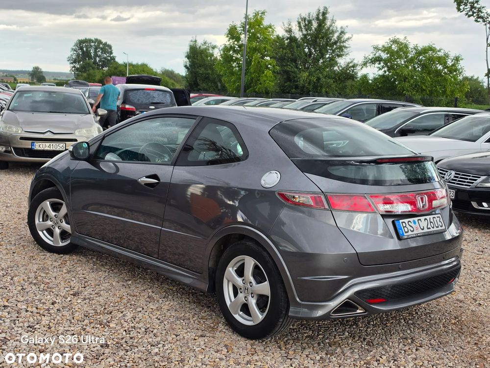 Honda Civic - 26