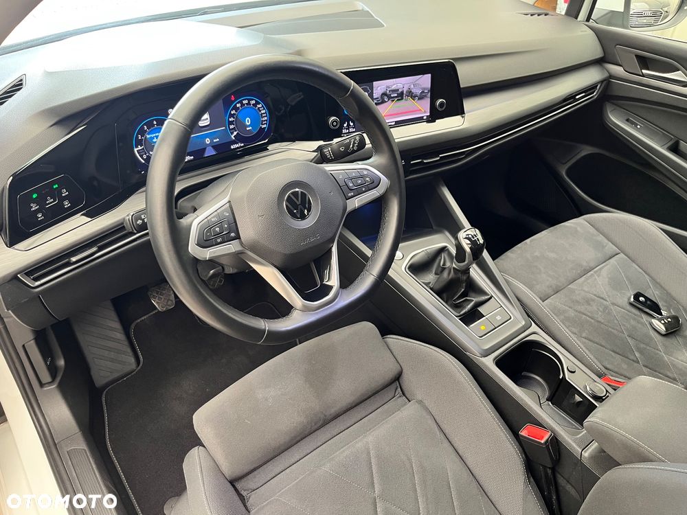 Volkswagen Golf 1.5 TSI EVO Style - 20