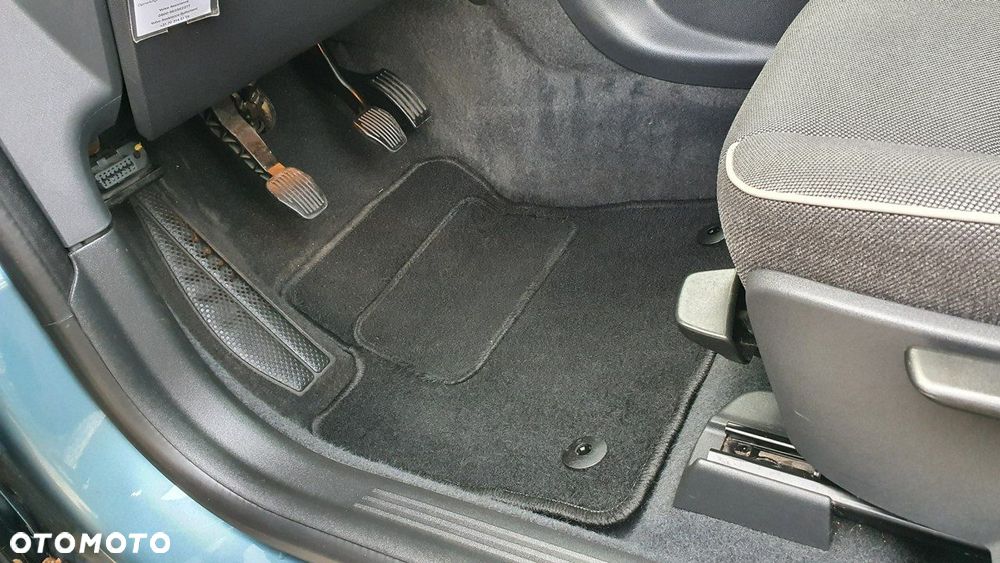 Volvo C30 1.8 Kinetic - 16