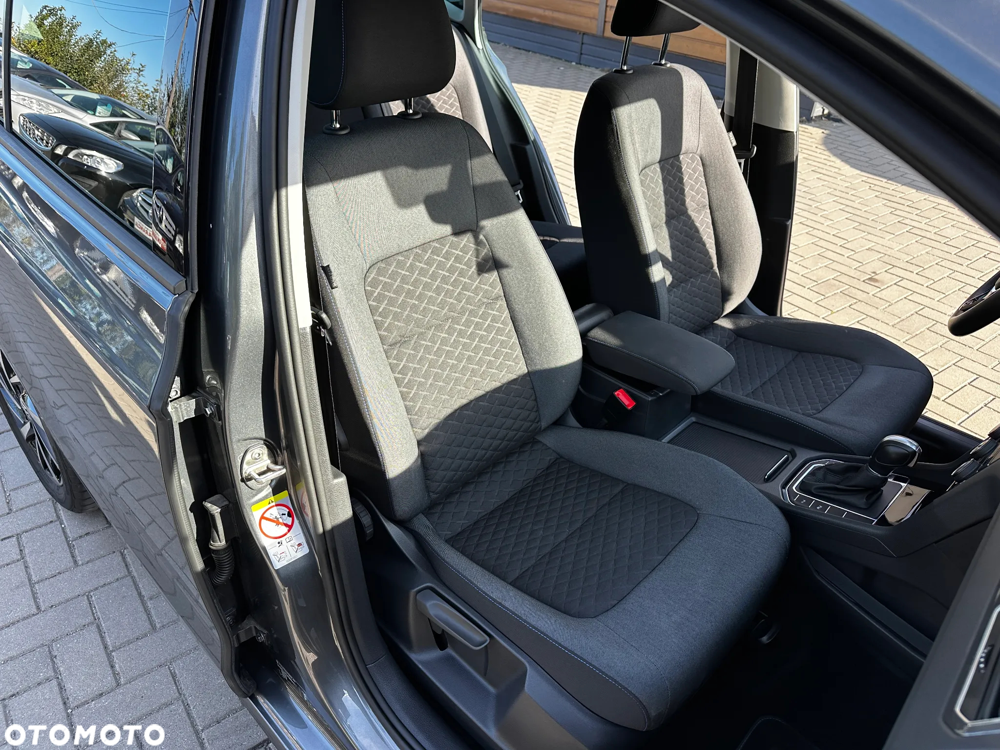 Volkswagen Golf Sportsvan - 22