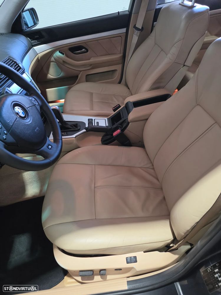 BMW 530 iA - 7
