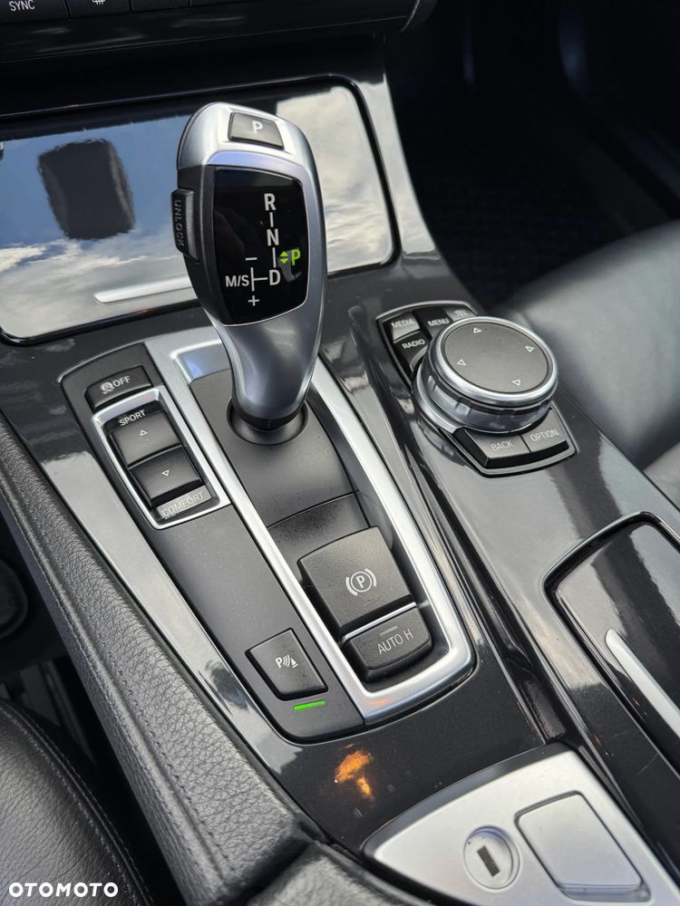 BMW Seria 5 520d Luxury Line - 40