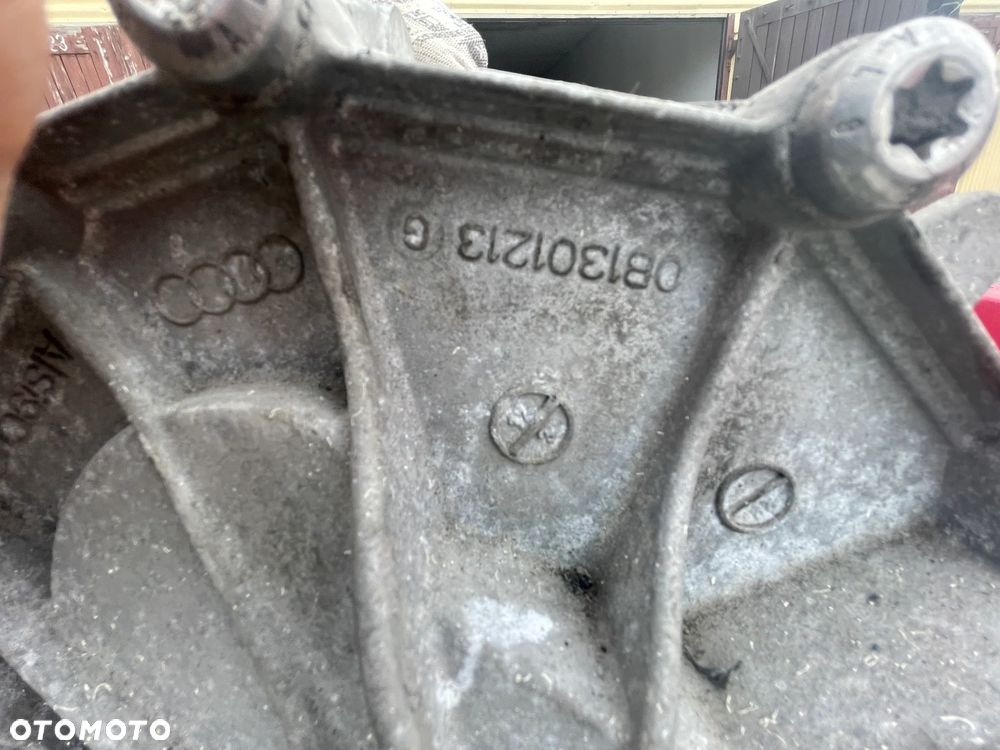 SKRZYNIA BIEGÓW AUDI A4 B8 2.0 TDI 0B1301213 - 2