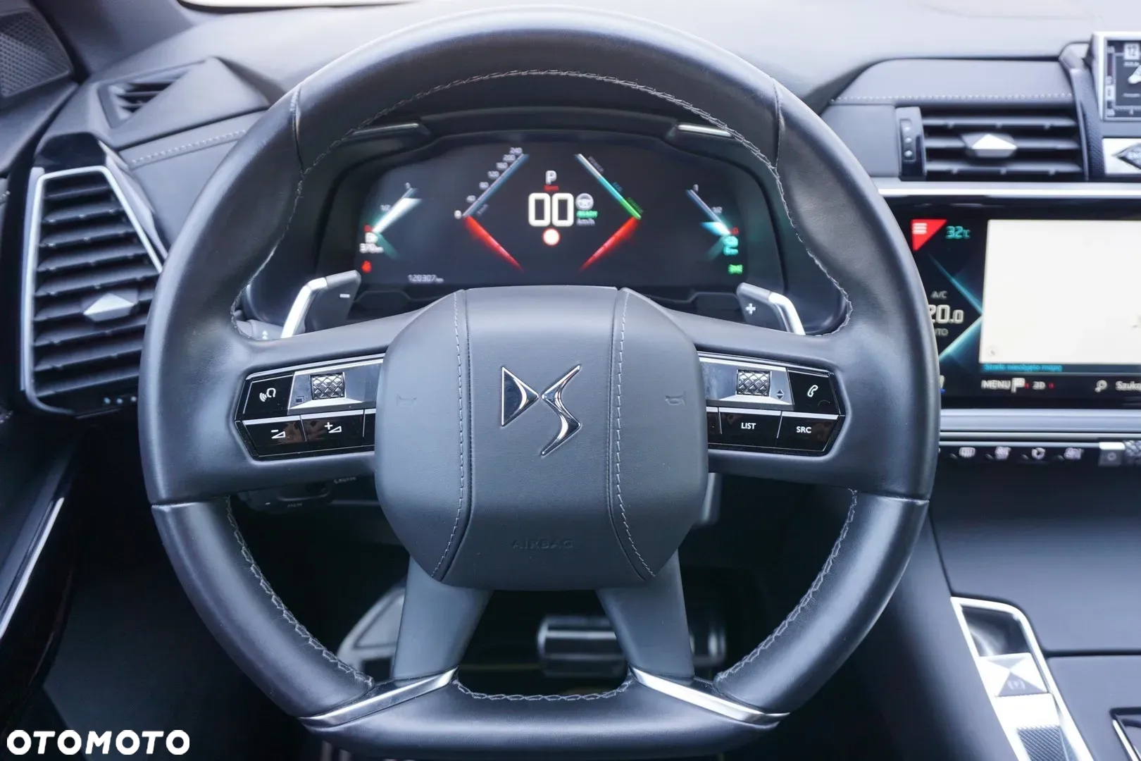 DS Automobiles DS 7 Crossback 1.6 E-Tense Grand Chic - 24