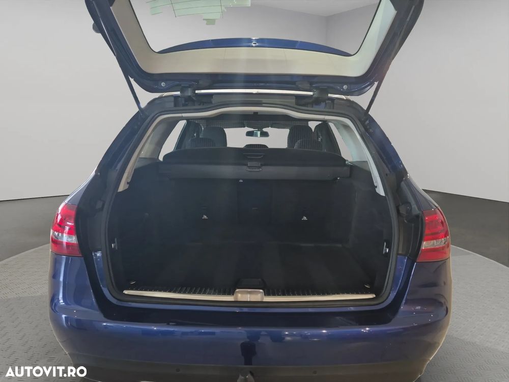 Mercedes-Benz C - 11